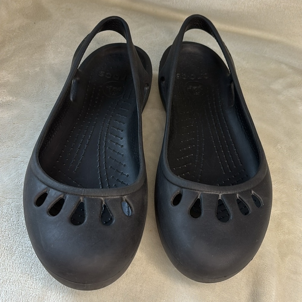 CROCS Women's Black Slip-On Flats Mary Jane Size 9 Comfy Casual Ballet Flats